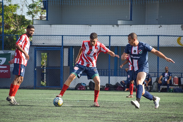 与中国游泳 与中国游泳